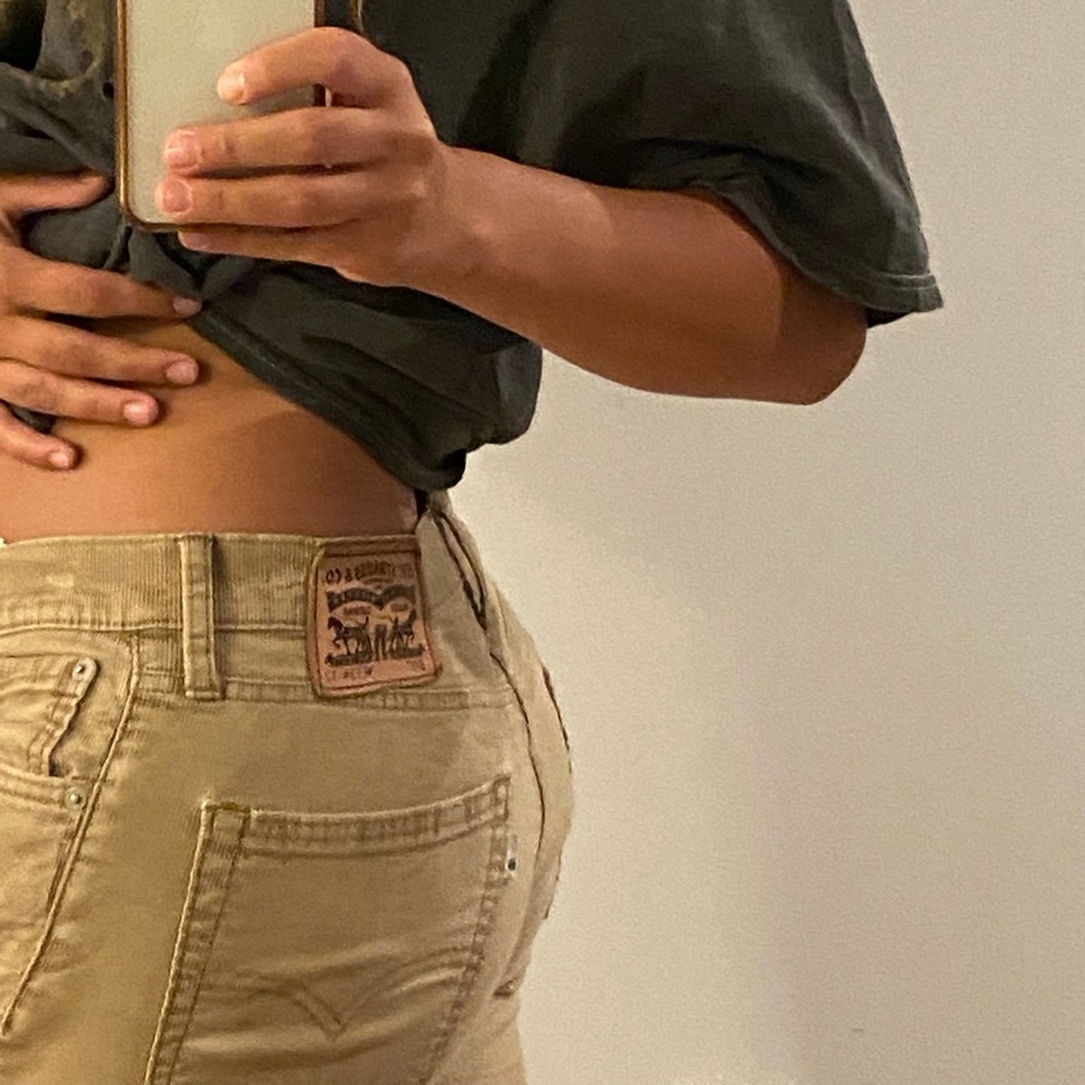 Tan Levi khaki corduroy jeans